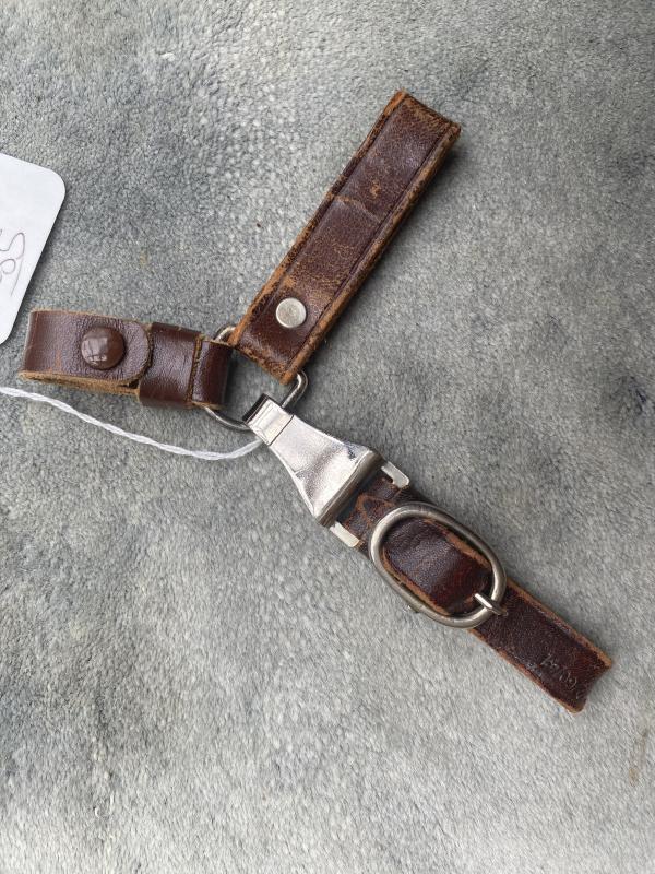 A SA DAGGER TRIPLE HANGER FOR A RZM ERA PIECE.