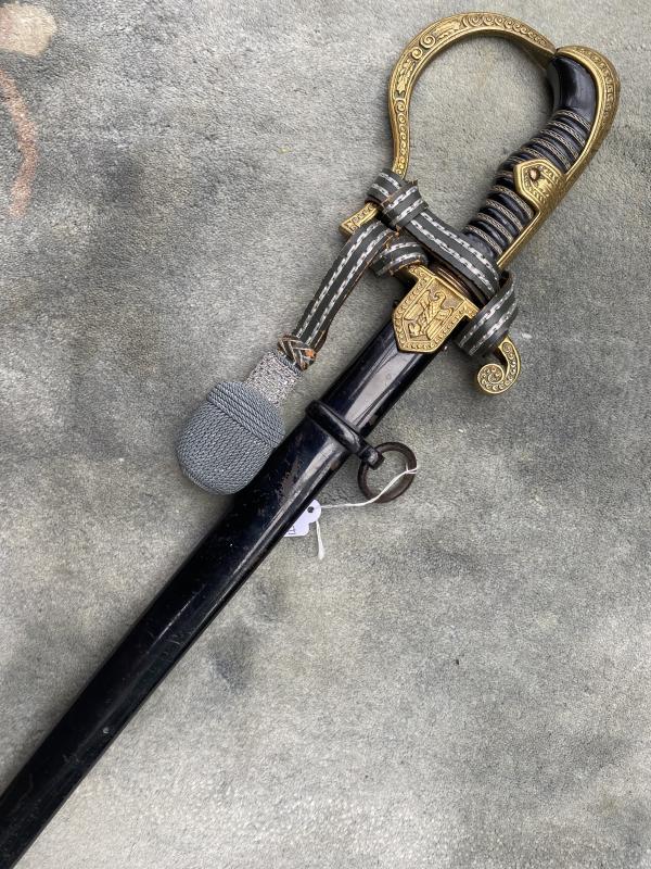 SWORD COLLECTION - EARLY BRASS EICKHORN ‘DERFFLINGER’ OFFICERS SWORD WITH KNOT.