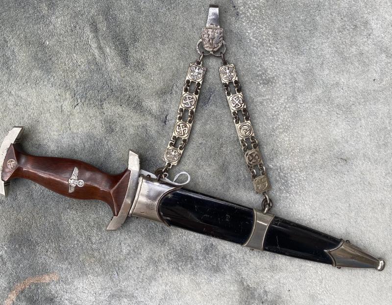 A GOOD EXAMPLE OF A NSKK CHAINED DAGGER BY EICKHORN.