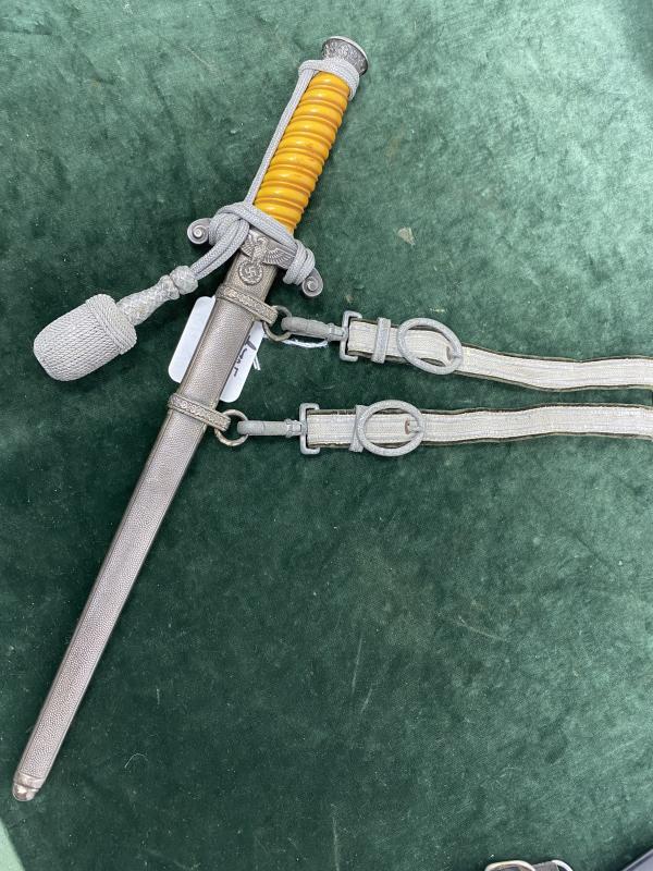 A BEAUTIFUL COMPLETE ARMY DAGGER BY EICKHORN WITH LATER EICKHORN TRADEMARK.