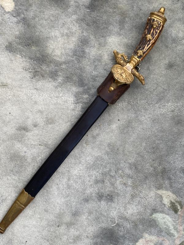 A HUGE FORESTRY/SHOOTING CUTLASS BY ALCOSO WITH 4 LINE GIFT DEDICATION 1935!