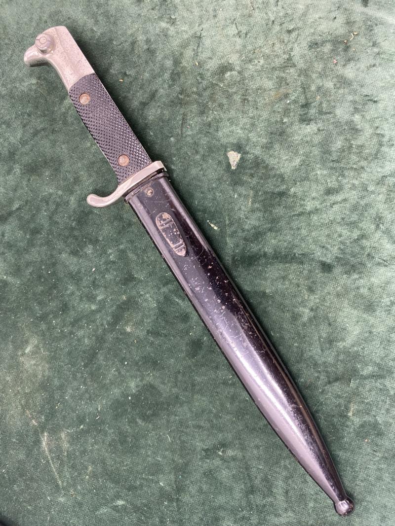 SHORT CARBINE TYPE DRESS BAYONET BY EP&S.