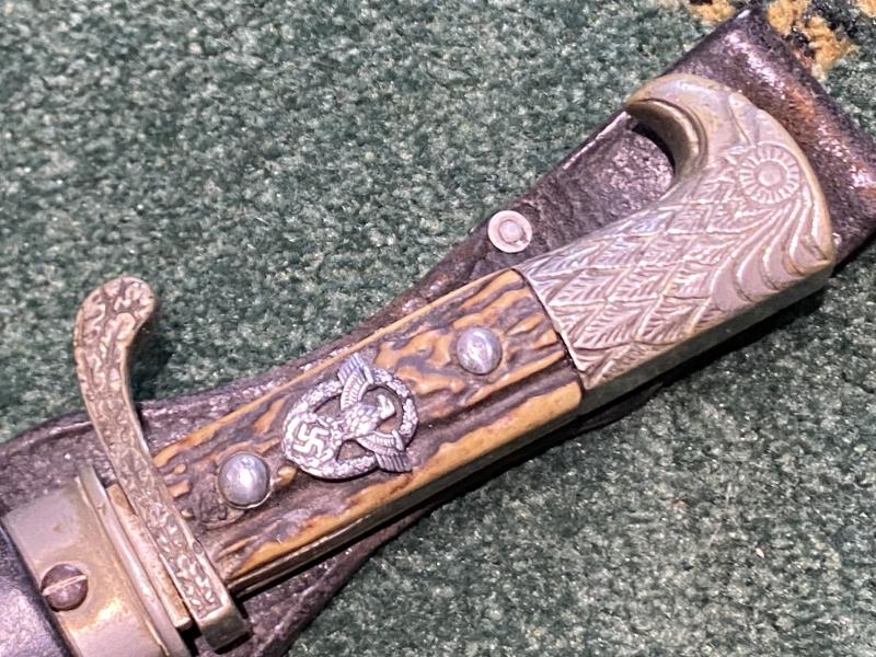 “SPECIAL OFFERING” LONG THIRD REICH POLICE BAYONET WITH FROG BY WKC.