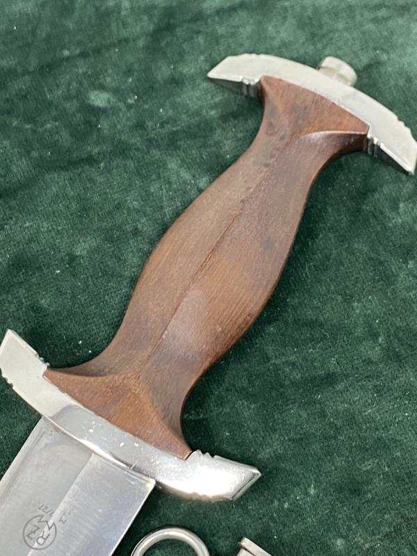 AN ABSOLUTELY STONE MINT RZM SA DAGGER!!!!
