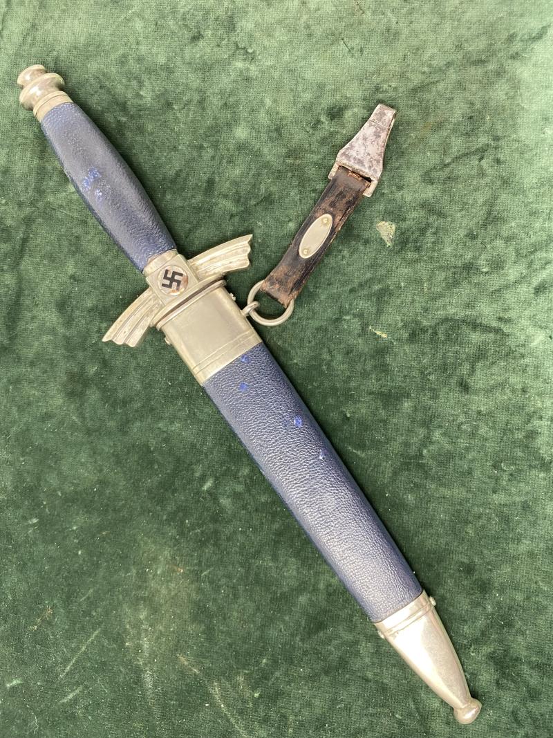 A NSFK FLYERS DAGGER BY SMF.