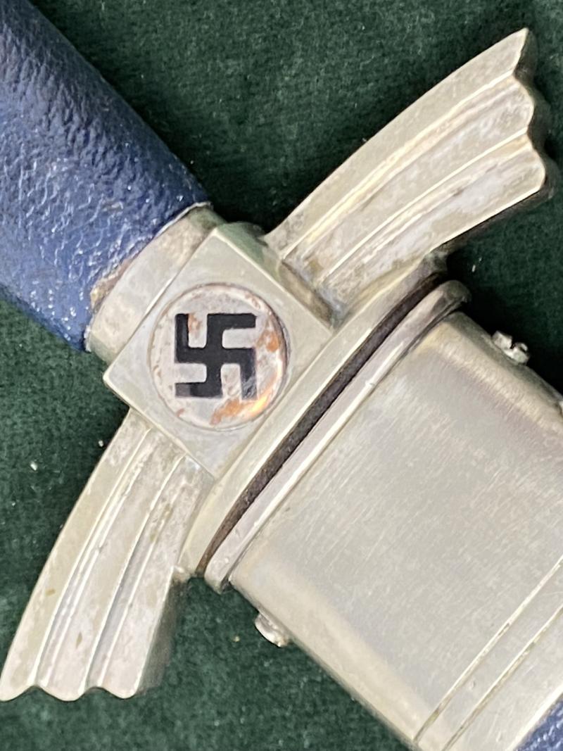 A NSFK FLYERS DAGGER BY SMF.