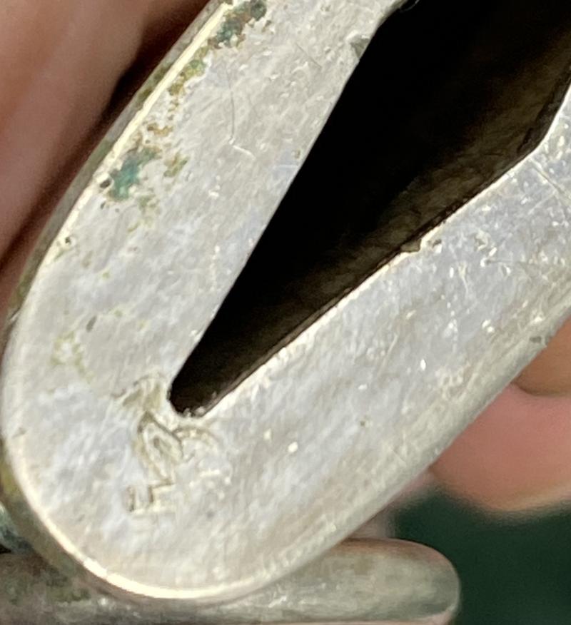 A NSFK FLYERS DAGGER BY SMF.