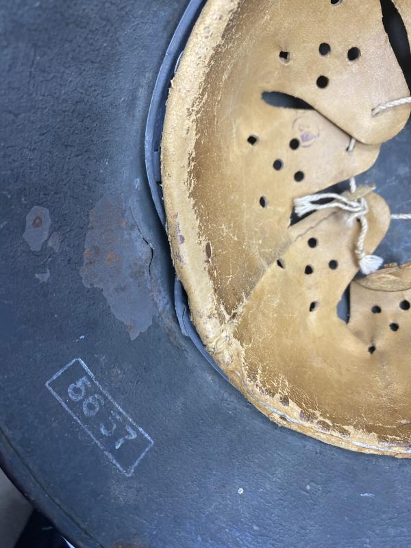 THIRD REICH M18 TRANSITIONAL STEEL HELMET.