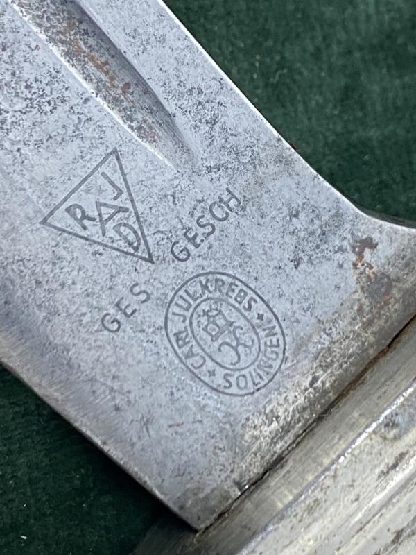 A UNIQUE OPPORTUNITY TO BUY A RAD OFFICERS DAGGER & A RAD HEWER TOGETHER FOR A SPECIAL PRICE, BOTH BY THE SAME MAKER!!!!!!!!