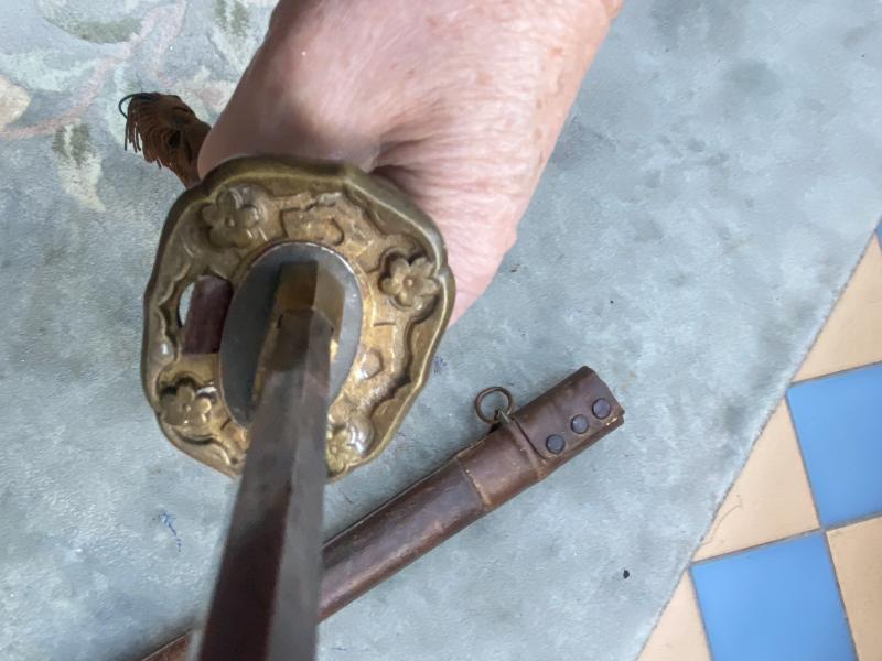 WW2 JAPANESE OFFICERS KATANA/SAMURAI SWORD WITH BATTLE COVER AND ORIGINSL ‘KNOT’