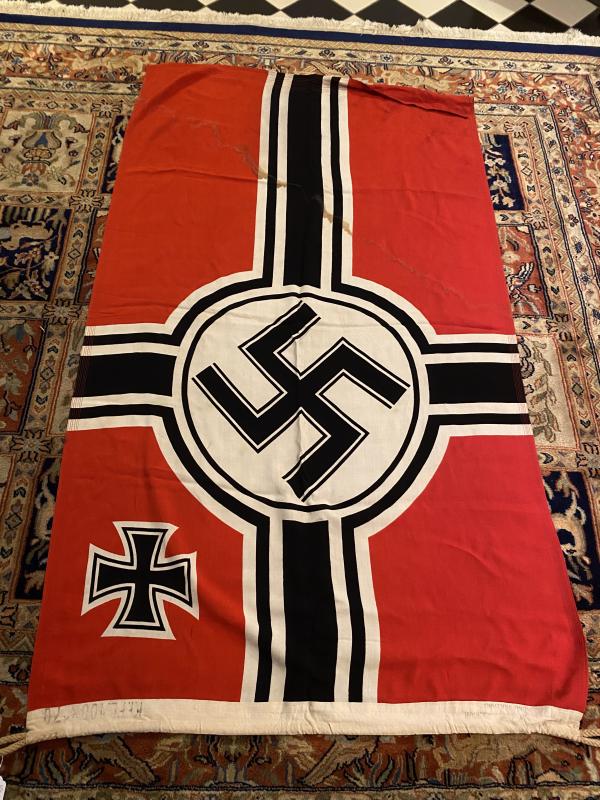 A NEAR PERFECT COMPLETE KRIEGSFLAG 100 x 170.