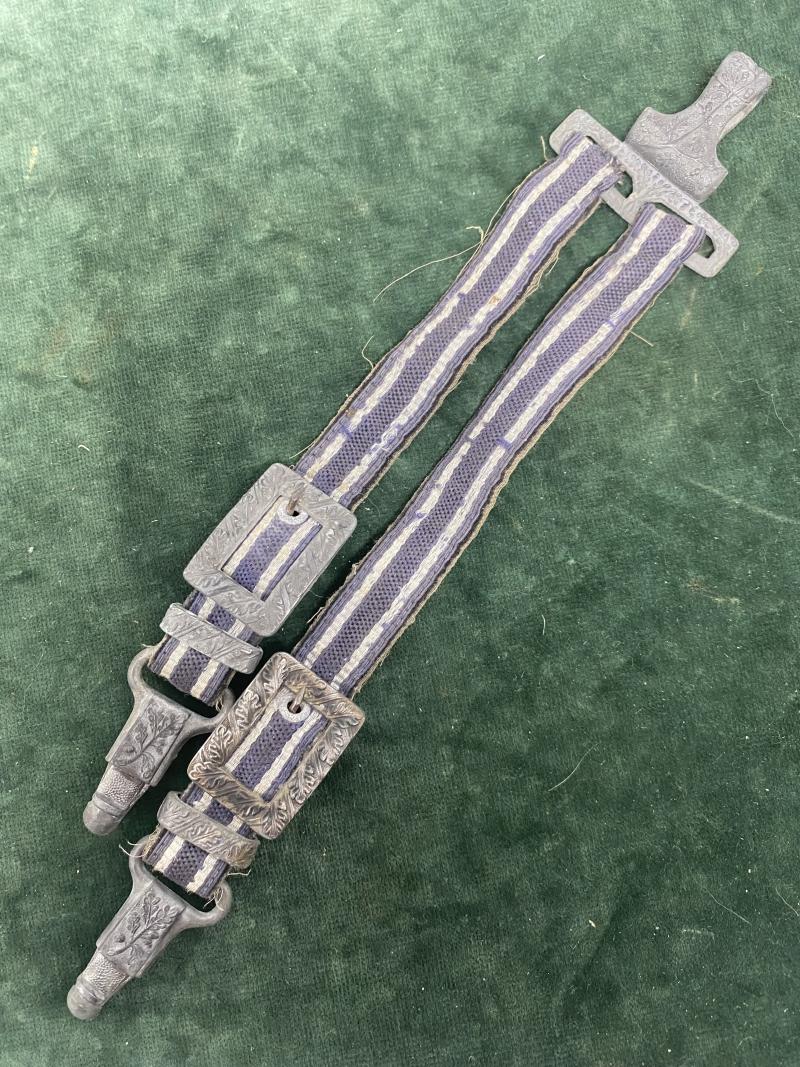 AN AFFORDABLE SET OF DE-LUXE LUFTWAFFE DAGGER HANGERS.