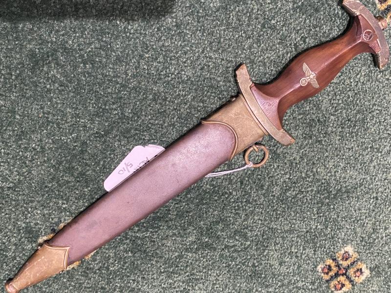 EARKY SA DAGGER BY CHROMALIT  COMPLETELY AND UTTERLY UNCLEANED!!! WITH OWNERS ORIGINAL MEMBERSHIP NUMBERS.