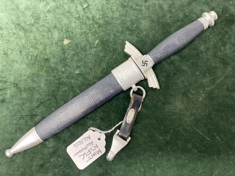 A ‘CRACKLE FINISH’. NSFK FLYERS DAGGER BY HELBIG.