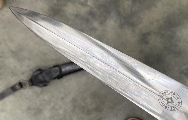 ******A SUPERB EARLY SS 33 DAGGER**** WITH VERTICAL HANGER BY HERDER.