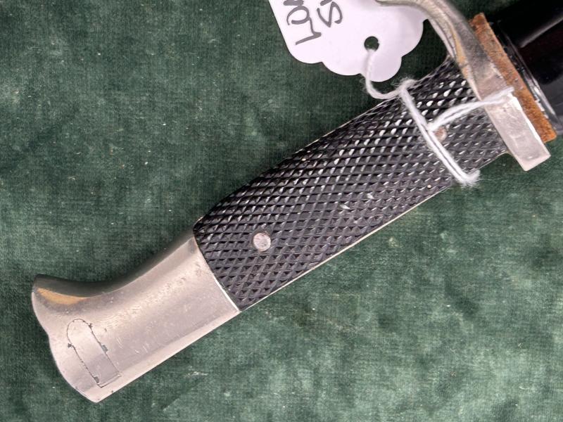 A SCARCE EXAMPLE OF A LONG SINGLE ETCHED BAYONET BY RICHARD HERDER.