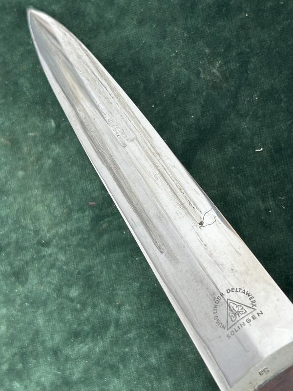 EARLY SA BY RARE MAKER HUGO LINDER.
