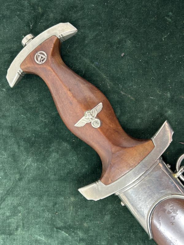 AN EARLY SA DAGGER BY JUSTINUSWERK.