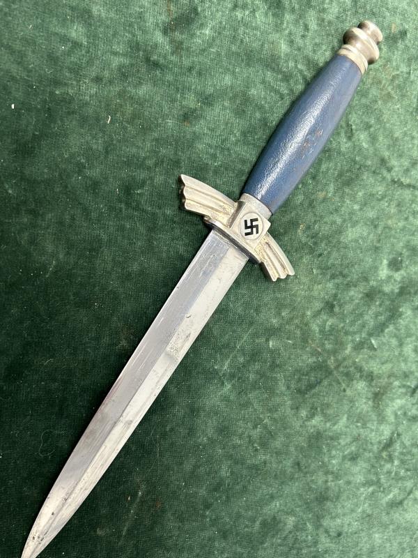 SUPER, UNTOUCHED NSFK FLYERS DAGGER BY SMF.