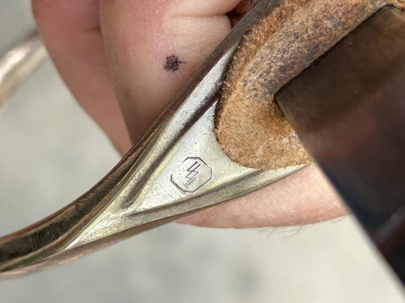THIRD REICH POLICE OFFICERS SWORD BY PTR DAN KREBS - LONG!
