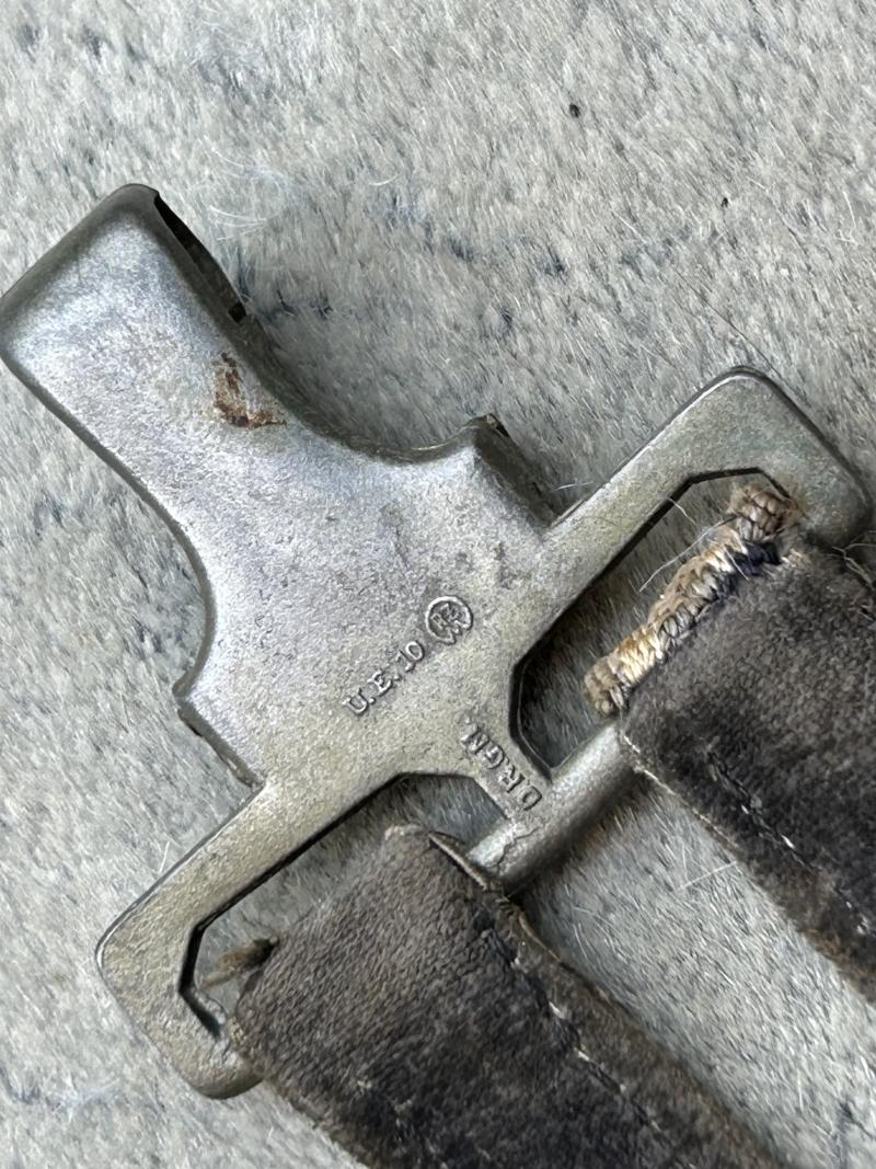 A LUFTWAFFE 2nd Pattn WITH STRAPS AND KNOT BY VERY RARE MAKER FREDERICUS