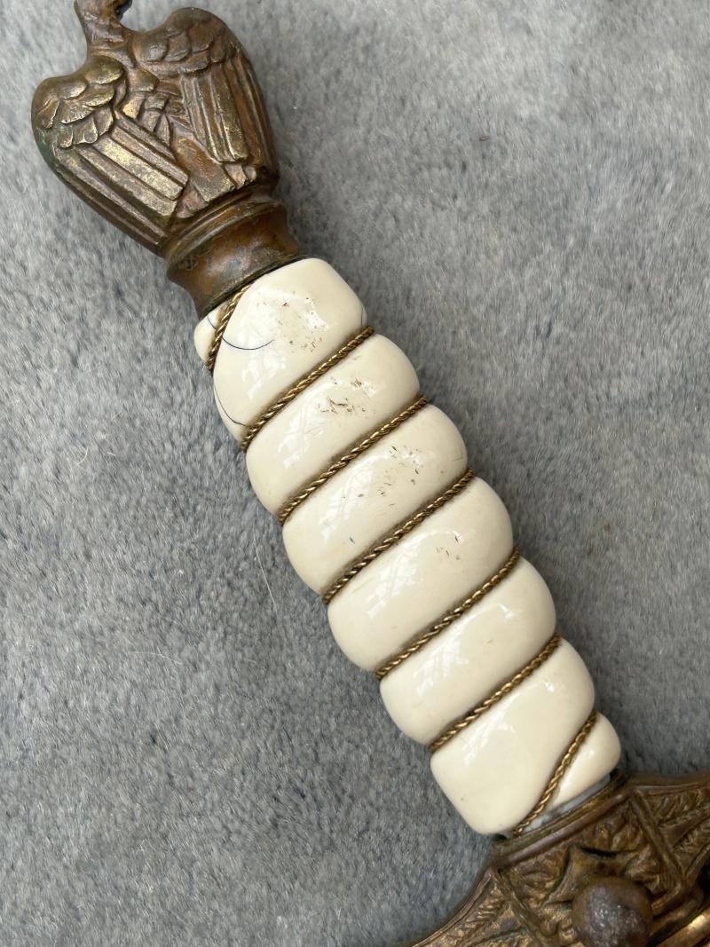 EARLY NAVAL DAGGER BY ALCOSO - TRANSITIONAL PIECE.