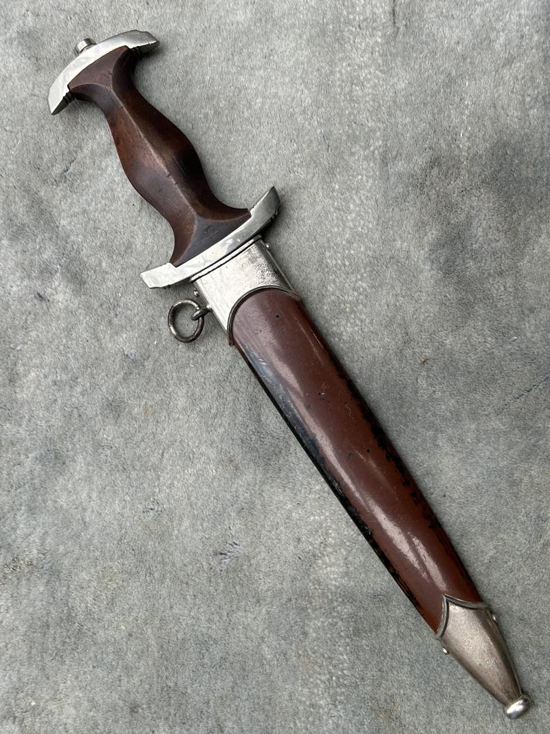 A TRANSITIONAL SA DAGGER BY VERY RARE MAKER H.A. HERB A.G. M7/69.