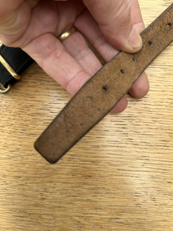 A VERY NICE SET OF KRIEGSMARINE DAGGER HANGERS/STRAPS COMPLETE WITH THE ORIGINAL UNDER-TUNIC BELT