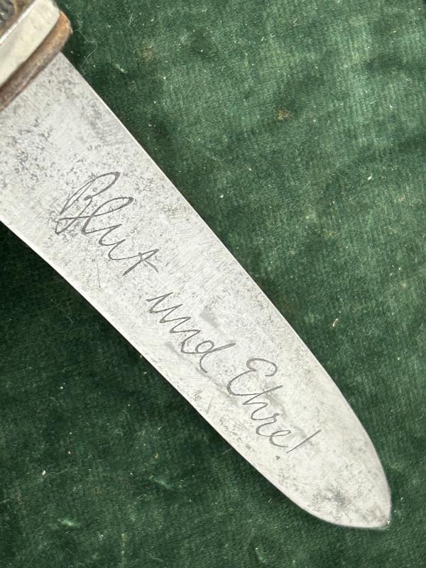 EARLY HJ DAGGER WITH MOTTO AND RARE MAKER.